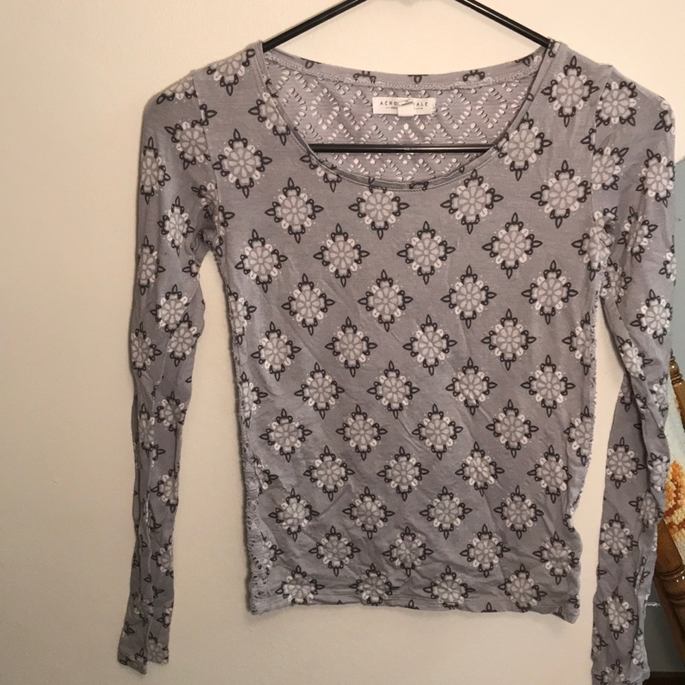 Aeropostale patterned long sleeve tee